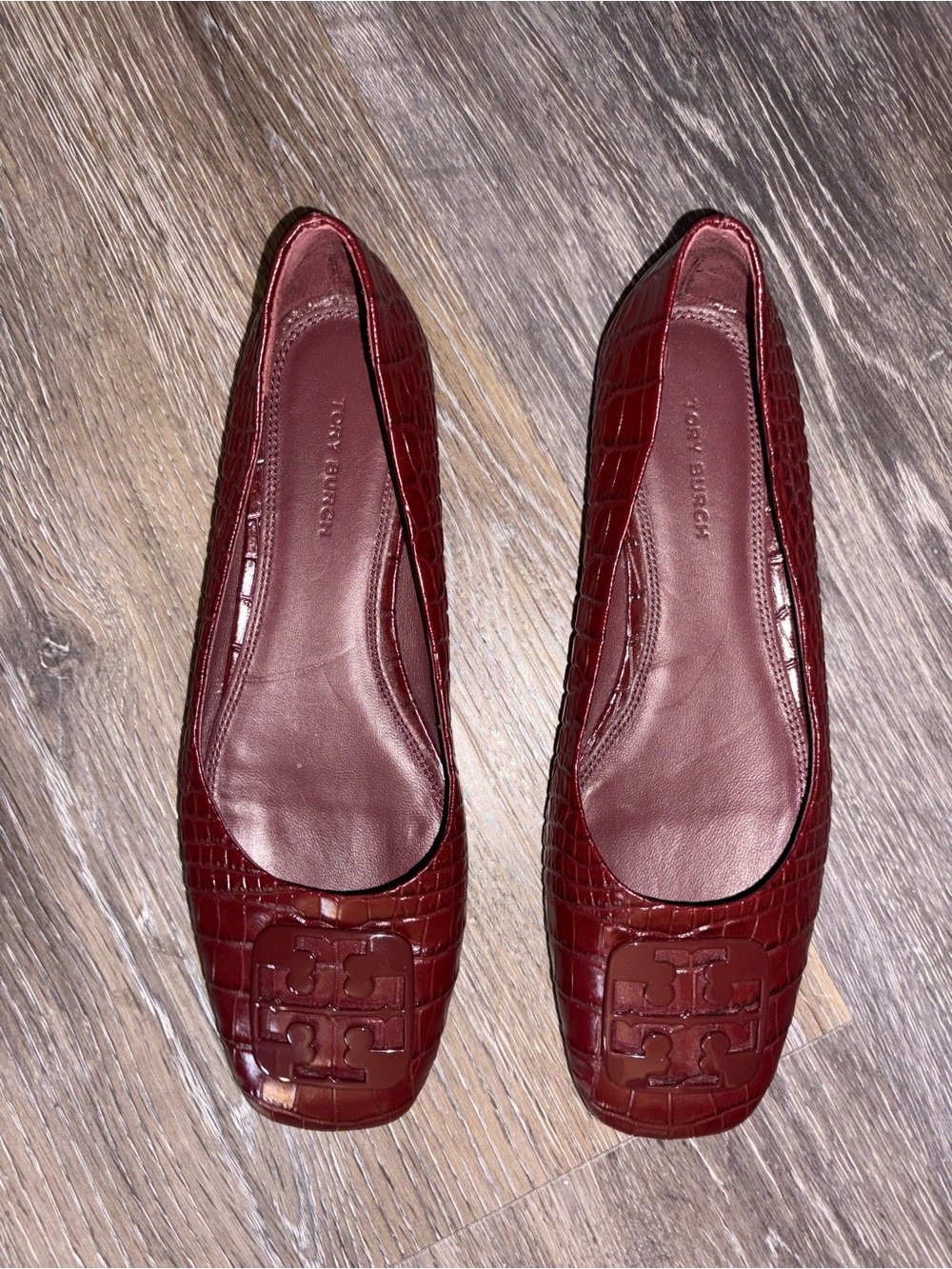 Tory Burch Georgia Ballet Flats Claret Plum Croc Embossed Logo Shoes Size 6.5